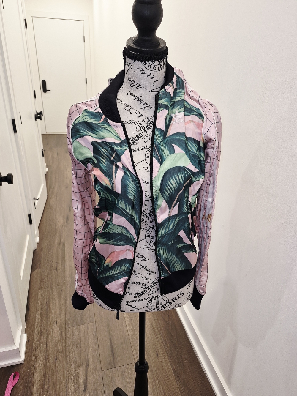 Adidas Originals x Farm Rio Tropical Palm Lea Track Jacke Size XS
